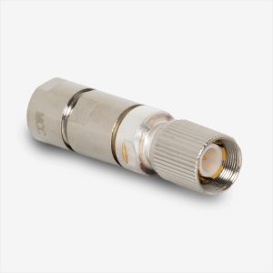 Conector 1.6/5.6 macho solder-clamp